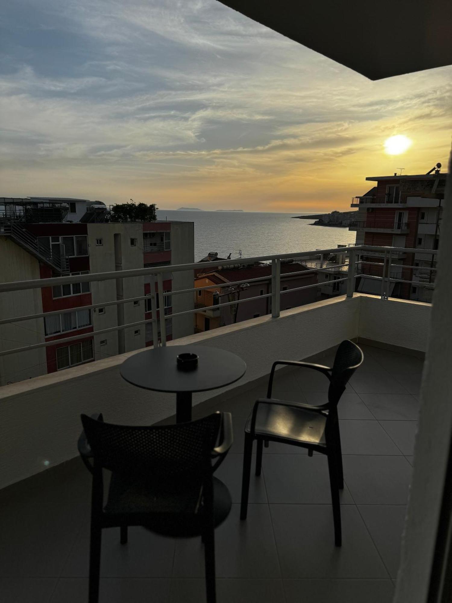 Ideal Holiday Apartments Sarandë Buitenkant foto