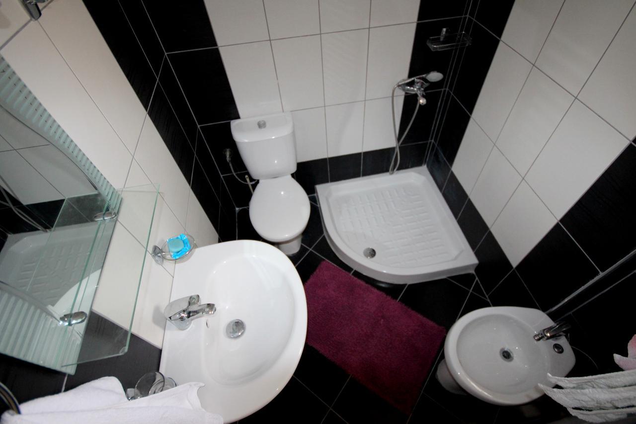 Ideal Holiday Apartments Sarandë Buitenkant foto