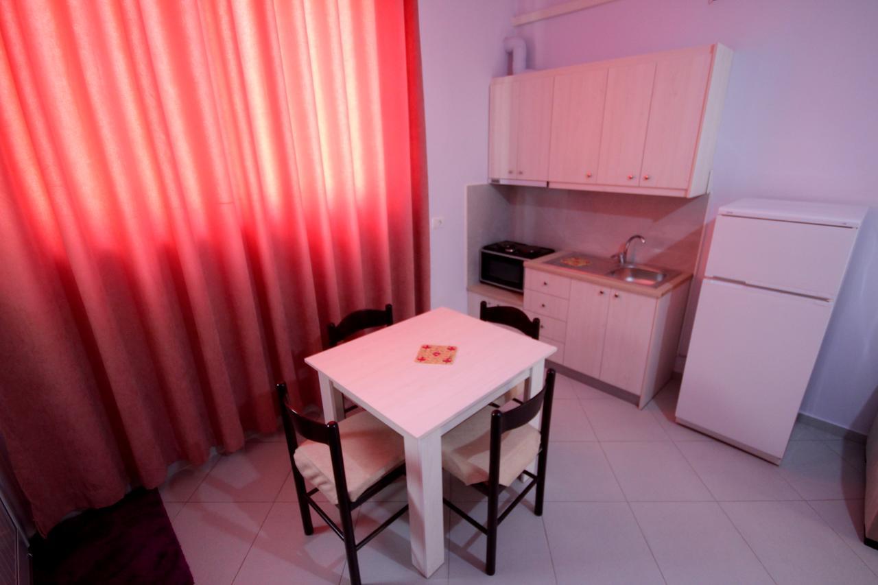 Ideal Holiday Apartments Sarandë Buitenkant foto