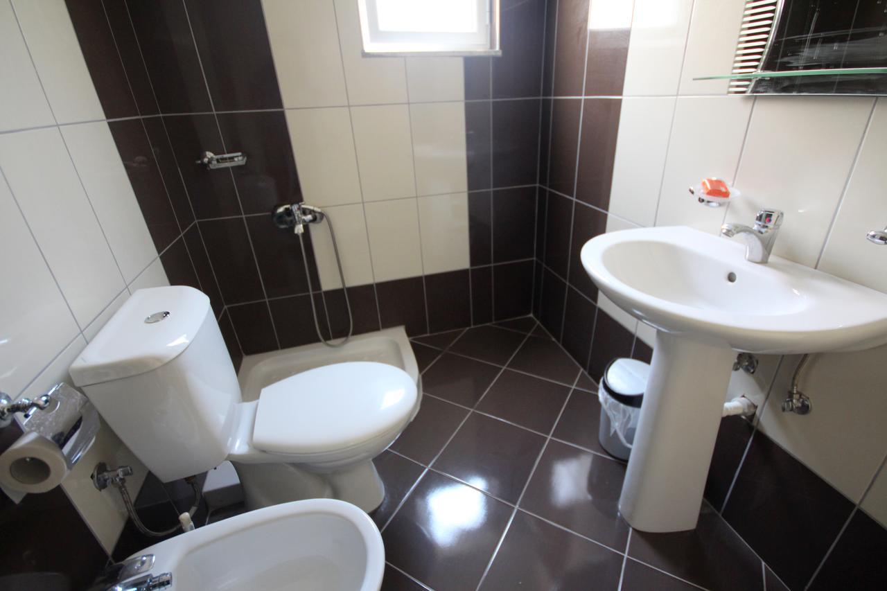 Ideal Holiday Apartments Sarandë Buitenkant foto