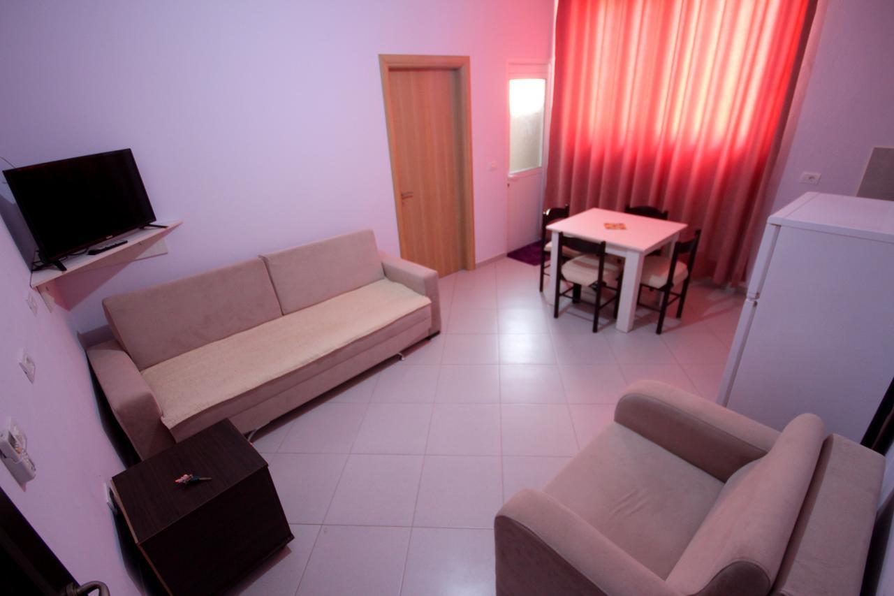 Ideal Holiday Apartments Sarandë Buitenkant foto